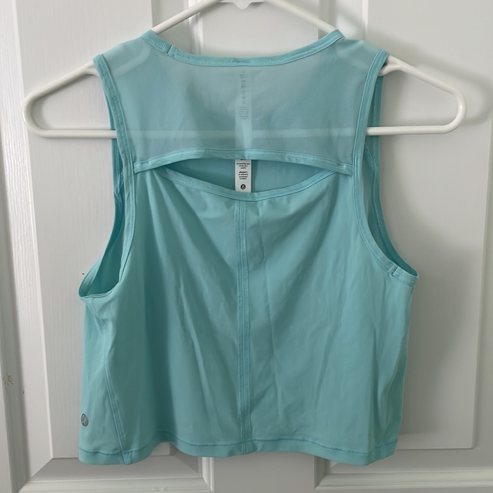 lululemon athletica Light Aqua Crop Tank Top - Picture 2 of 3